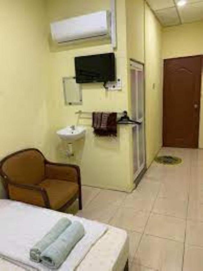 Oyo 90361 Motel Inapan Mahsuri Jitra Zewnętrze zdjęcie